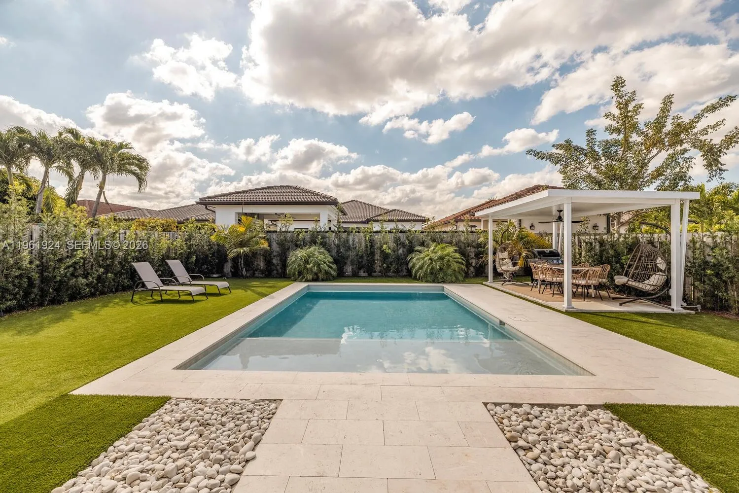 Vendido 14468 SW 16th Street, Miami, FL 33175, Miami, FL 33175