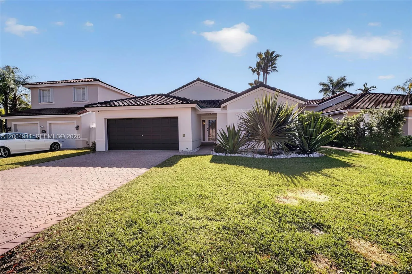 Foto de propiedad en 14471 SW 136th Place, Miami, FL 33186 Miami con MLS# 