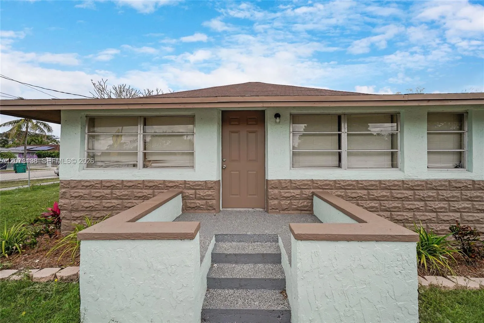 Foto de propiedad en 145 NW 6th Avenue, Florida City, FL 33034 Florida City con MLS# 