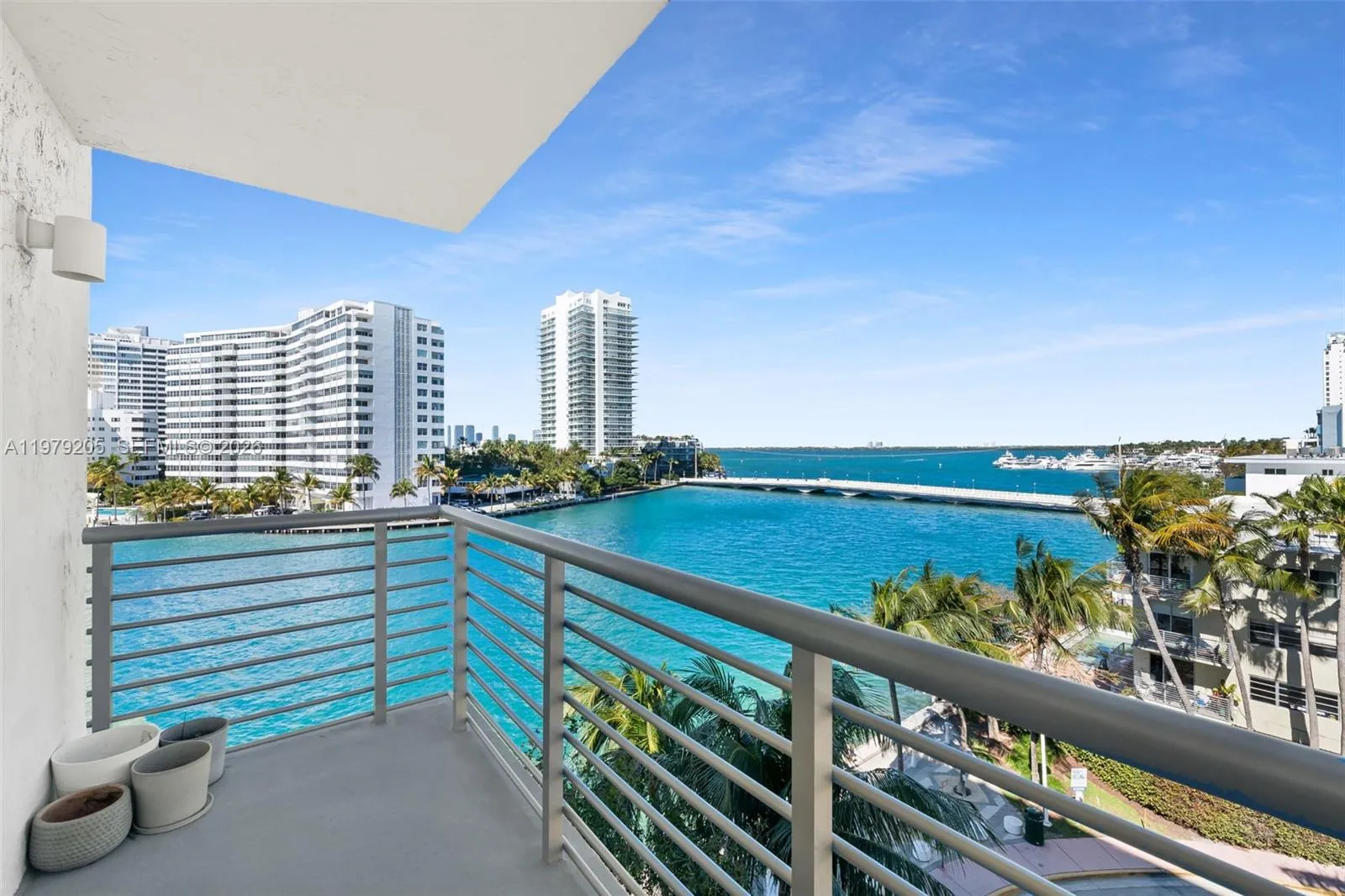 Foto de propiedad en 1450 Lincoln Road 601, Miami Beach, FL 33139 Miami Beach con MLS# 