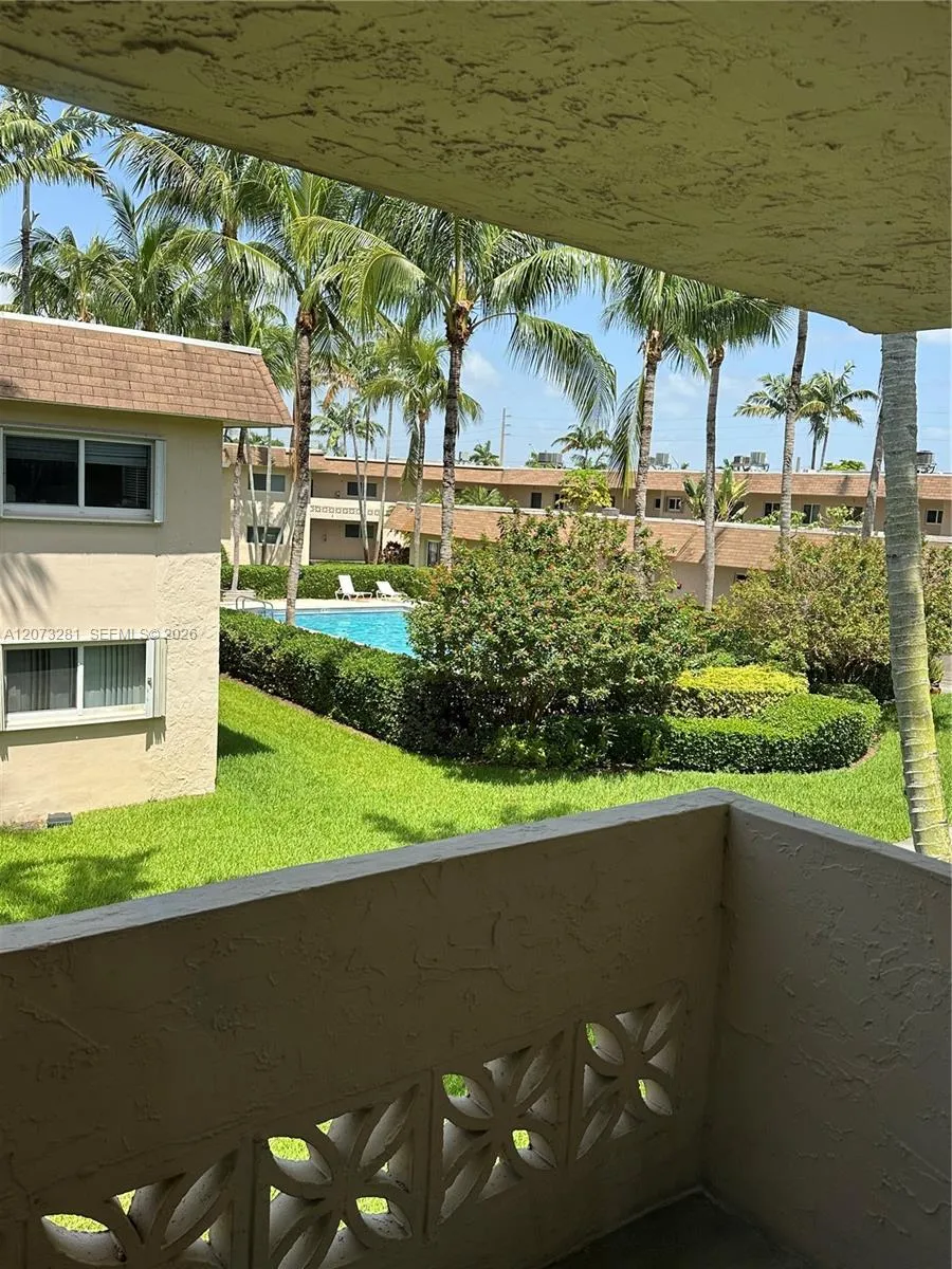 En Renta 14500 SW 88th Avenue 220, Palmetto Bay, FL 33176, Palmetto Bay, FL 33176