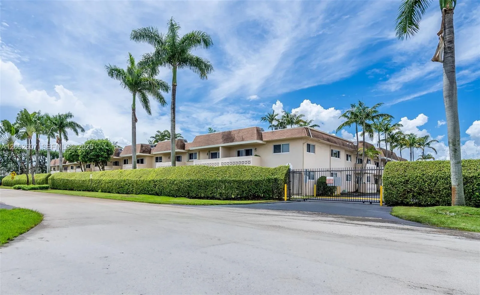 En Venta 14500 SW 88th Avenue 241, Palmetto Bay, FL 33176, Palmetto Bay, FL 33176
