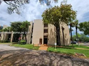En Renta 14501 N Kendall Drive 412H, Miami, FL 33186, Miami, FL 33186