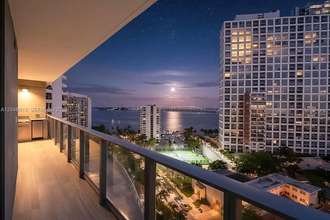 Foto de propiedad en 1451 Brickell Avenue 1404, Miami, FL 33131 Miami con MLS# 