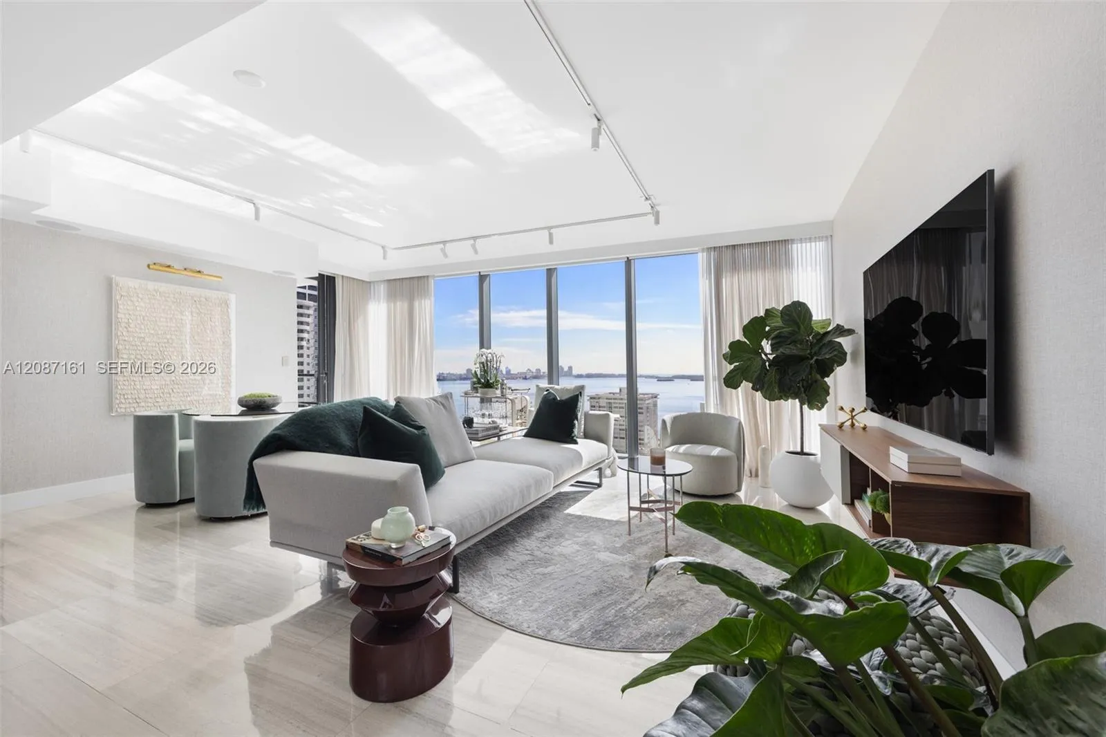 En Venta 1451 Brickell Avenue 1901, Miami, FL 33131, Miami, FL 33131