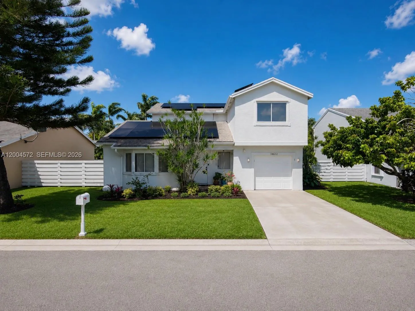 Foto de propiedad en 14512 SW 139th Ave Circle W, Miami, FL 33186 Miami con MLS# 