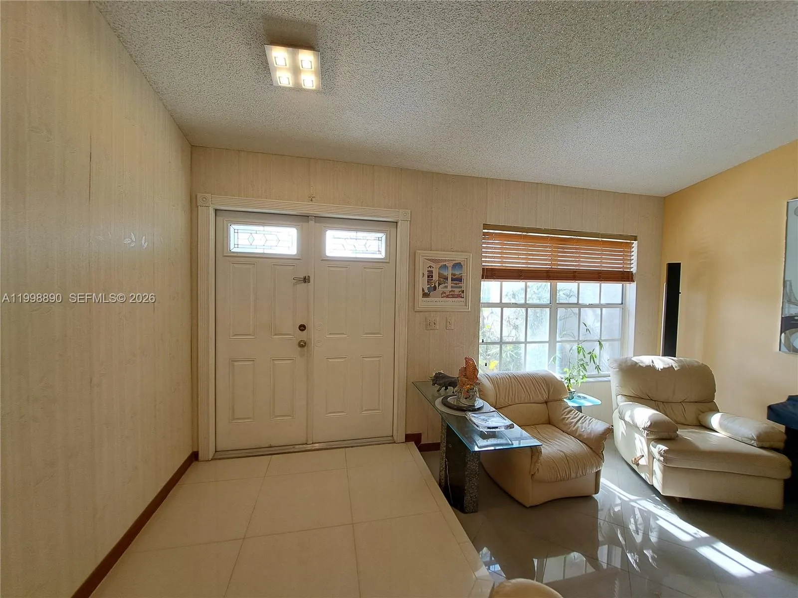 Foto de propiedad en 14527 SW 106th Terrace, Miami, FL 33186 Miami con MLS# 