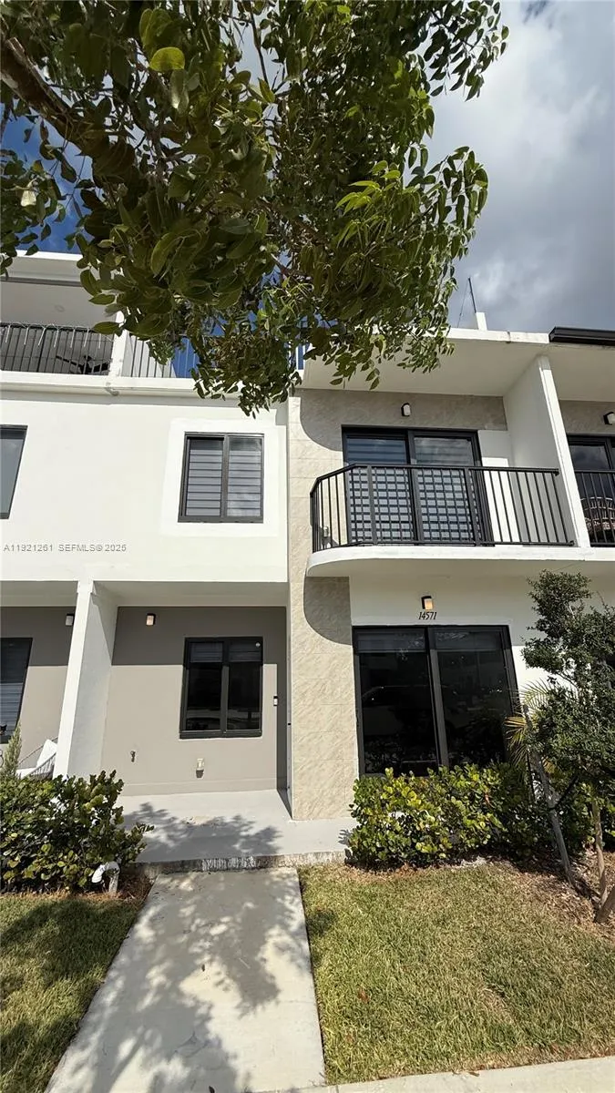 En Renta 14571 SW 261st Street 14571, Homestead, FL 33032, Homestead, FL 33032