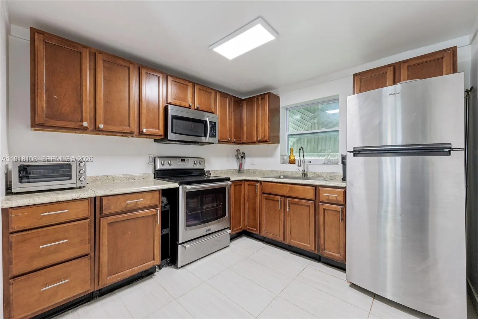 Foto de propiedad en 1464 SW 29th Avenue, Fort Lauderdale, FL 33312 Fort Lauderdale con MLS# 