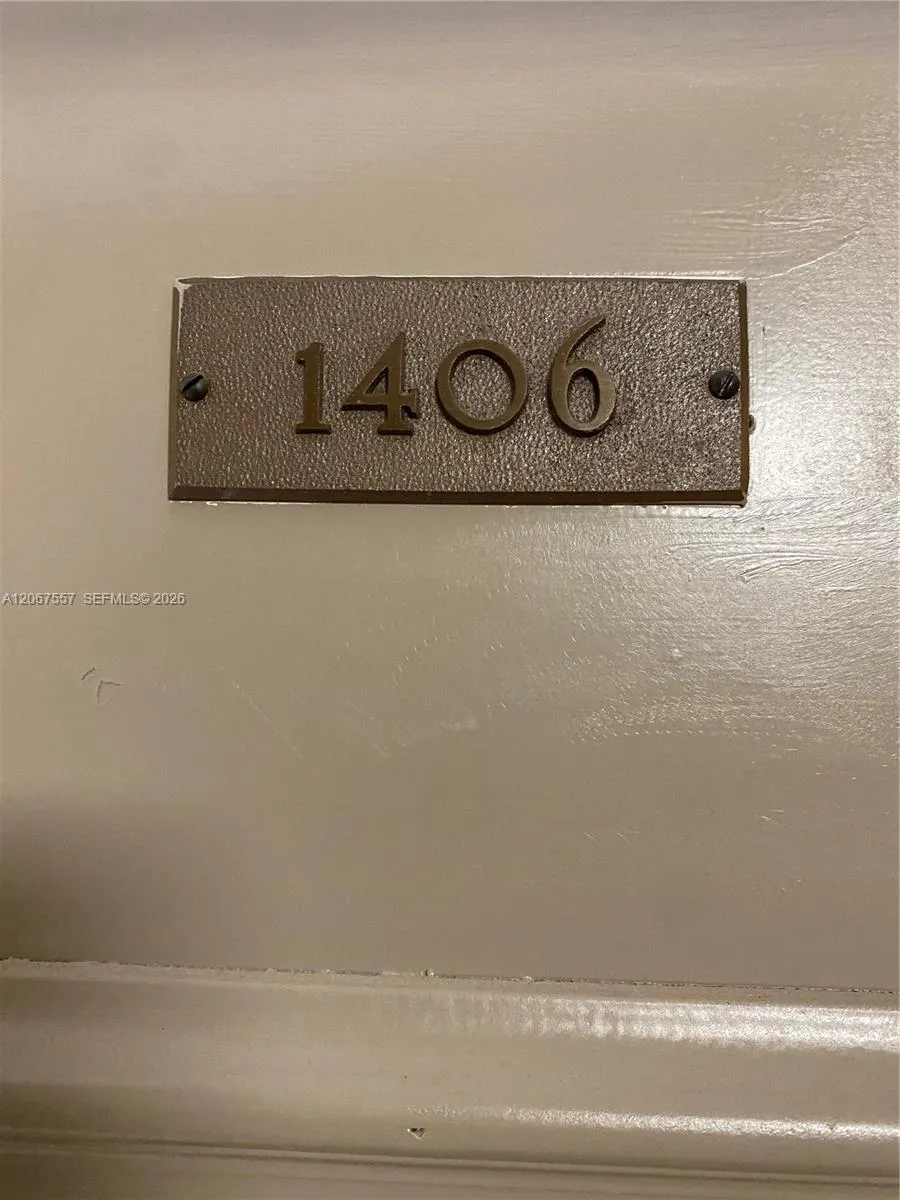 Foto de propiedad en 1470 NE 123rd Street A1406, North Miami, FL 33161 North Miami con MLS#