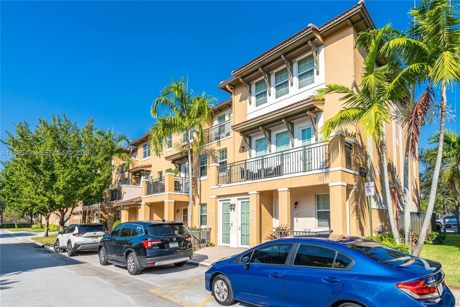 Foto de propiedad en 14749 SW 9th Street 3110, Pembroke Pines, FL 33027 Pembroke Pines con MLS# 