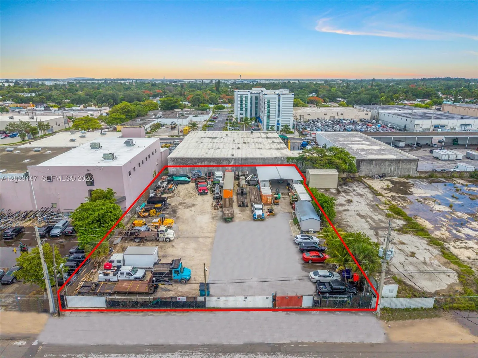 En Venta 14760 NW 24th Court, Opa-Locka, FL 33054, Opa-Locka, FL 33054