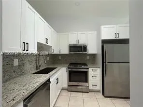 Foto de propiedad en 14775 SW 80th Street 1, Miami, FL 33193 Miami con MLS# 