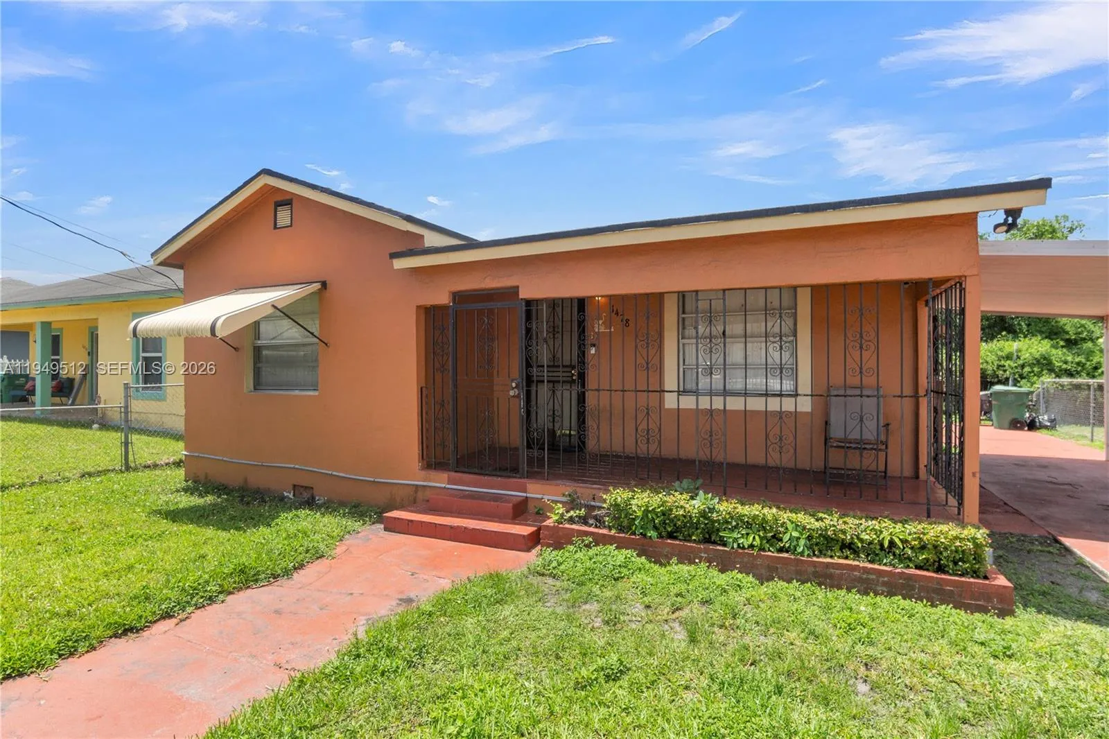 Foto de propiedad en 1478 NW 74th Street, Miami, FL 33147 Miami con MLS# 