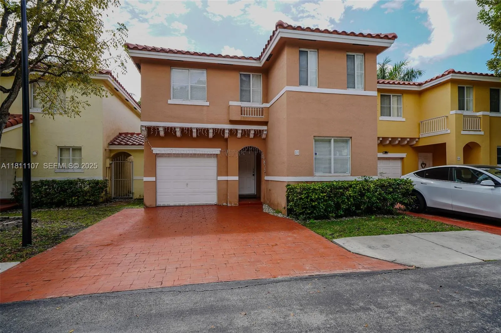 Foto de propiedad en 14816 SW 104th Street 85, Miami, FL 33196 Miami con MLS# 