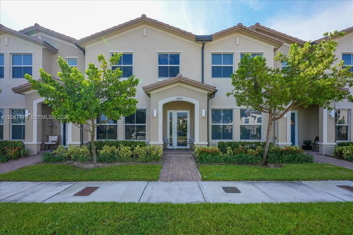 En Venta 14824 SW 265th Street, Homestead, FL 33032, Homestead, FL 33032