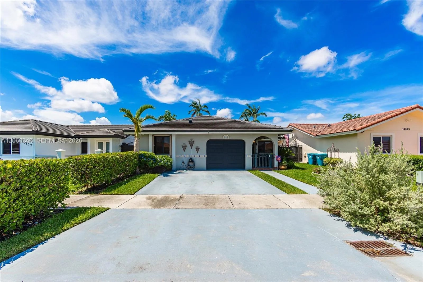 Foto de propiedad en 14851 SW 59th Street, Miami, FL 33193 Miami con MLS# 