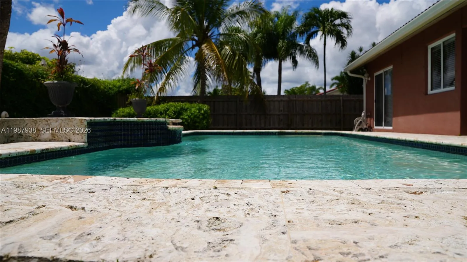 Vendido 14856 SW 174th Street, Miami, FL 33187, Miami, FL 33187