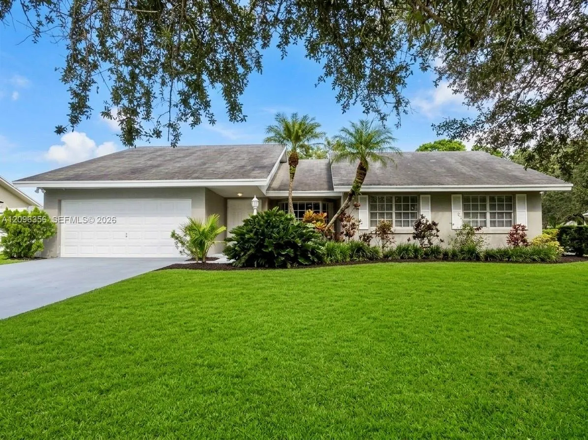 En Renta 14863 SW 152nd Place, Miami, FL 33196, Miami, FL 33196
