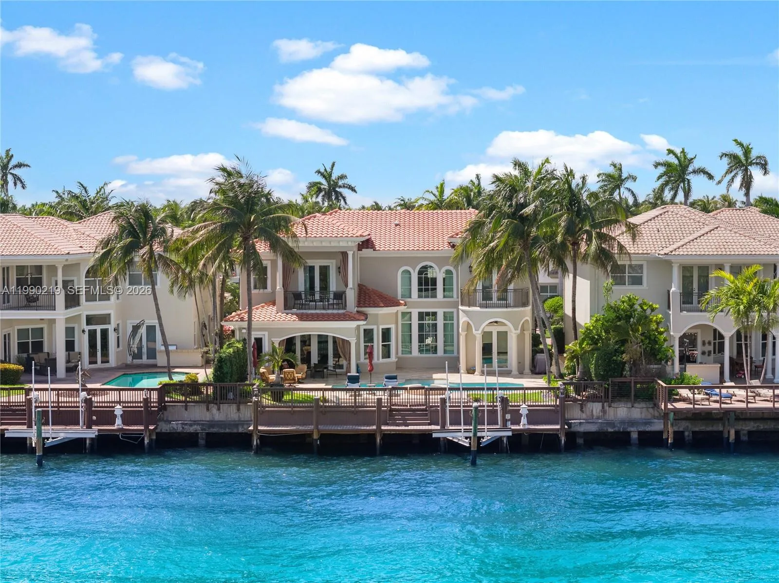 Vendido 1495 Windjammer Way, Hollywood, FL 33019, Hollywood, FL 33019