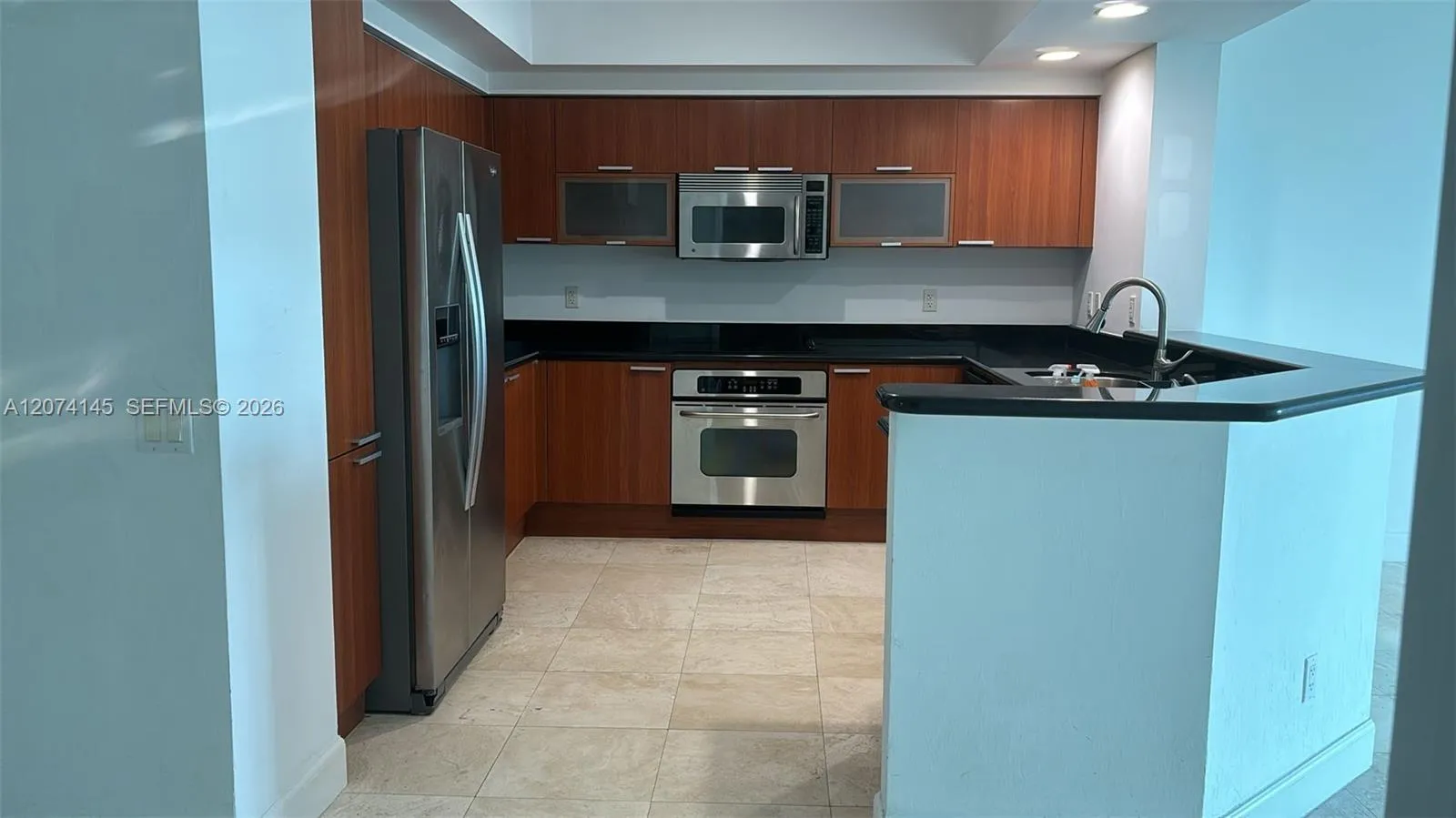 En Venta 14951 Royal Oaks Lane 702, North Miami, FL 33181, North Miami, FL 33181