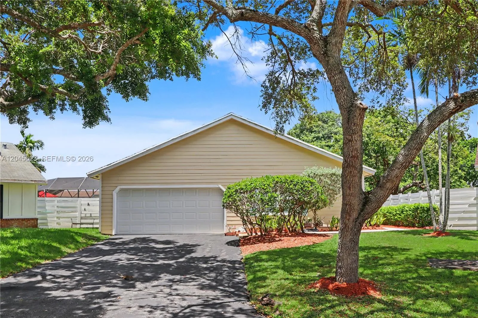 Vendido 14958 SW 143rd Place, Miami, FL 33186, Miami, FL 33186