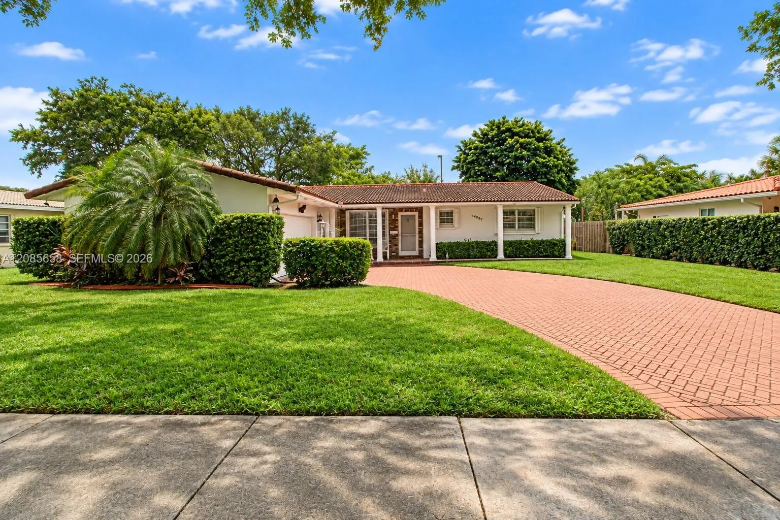 En Venta 14961 Egan Lane, Miami Lakes, FL 33014, Miami Lakes, FL 33014