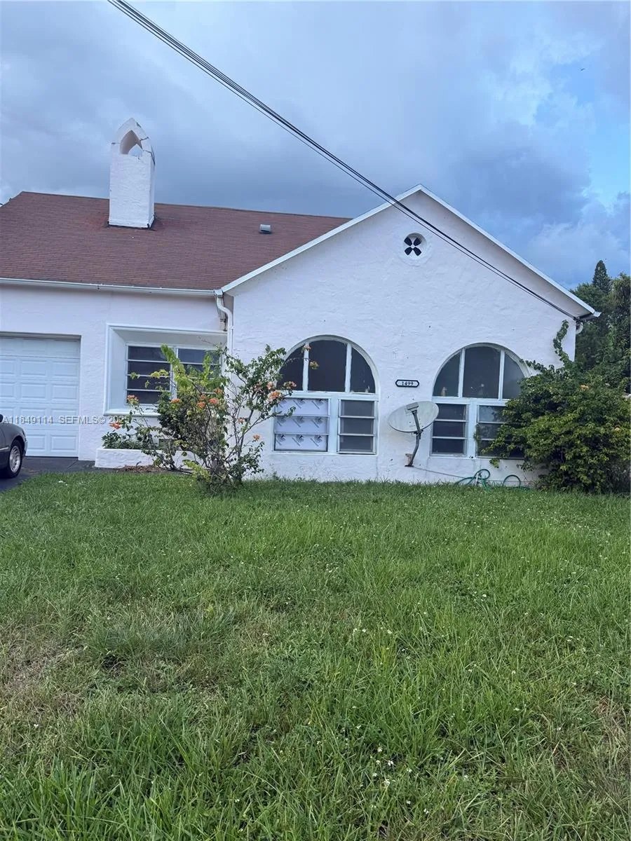 En Venta 1499 NW 32nd Street, Miami, FL 33142, Miami, FL 33142