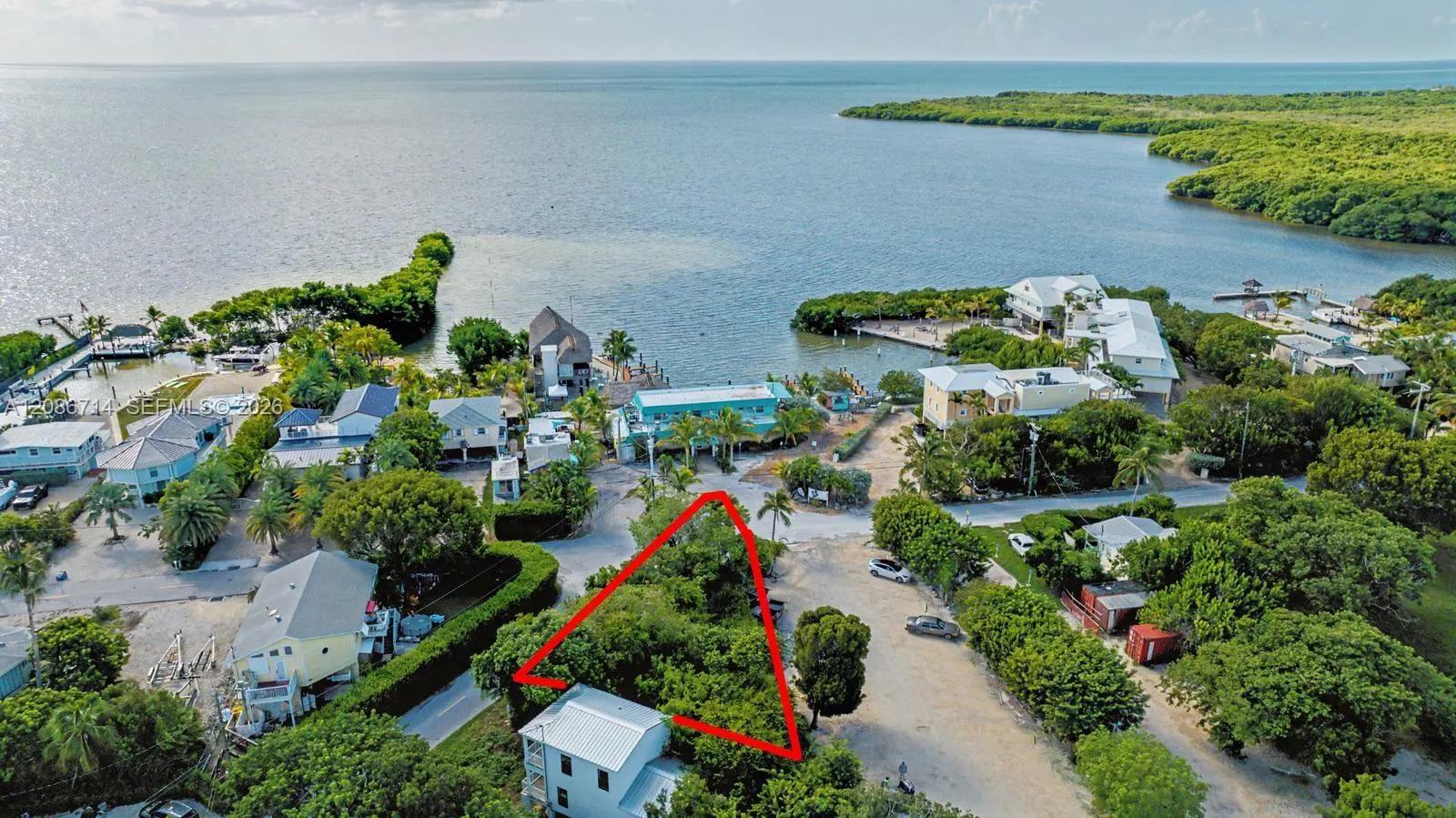 Foto de propiedad en 15 Ocean View Boulevard, Key Largo, FL 33037 Key Largo con MLS# 