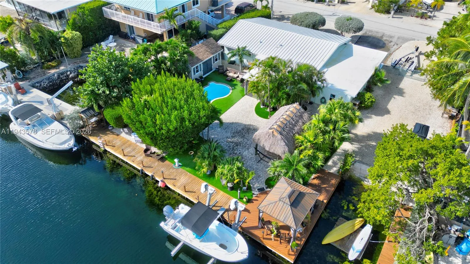 Foto de propiedad en 150 Azalea Street, Plantation Key, FL 33070 Plantation Key con MLS# 