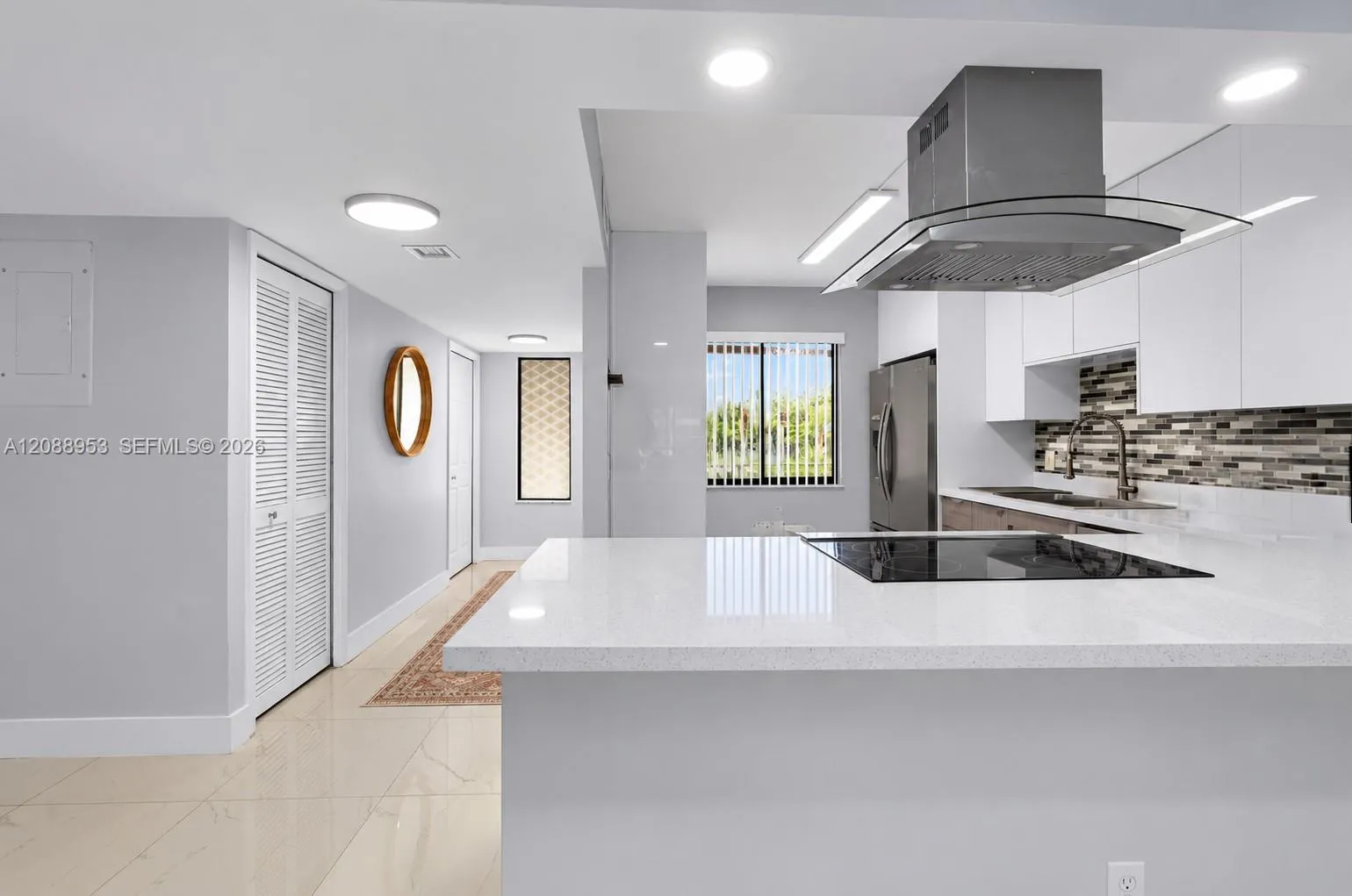 En Venta 150 Lakeview Drive 203, Weston, FL 33326, Weston, FL 33326