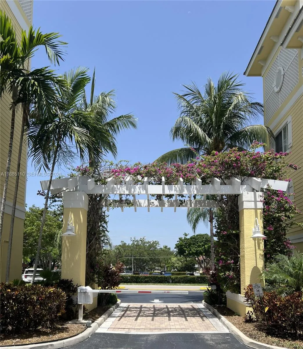 Foto de propiedad en 150 NE 15th Avenue 144, Fort Lauderdale, FL 33301 Fort Lauderdale con MLS# 