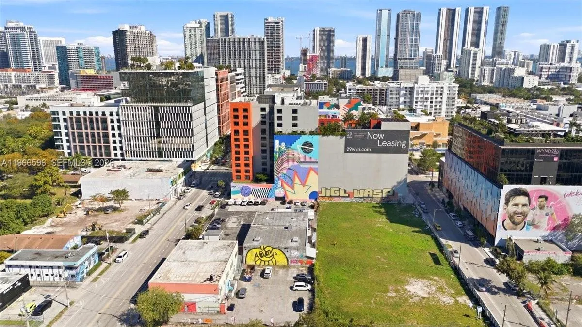 En Renta 150 NW 29th Street 160, Miami, FL 33127, Miami, FL 33127