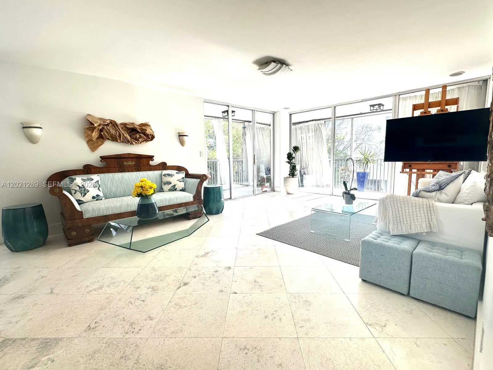Foto de propiedad en 150 Ocean Lane Drive 2A, Key Biscayne, FL 33149 Key Biscayne con MLS# 