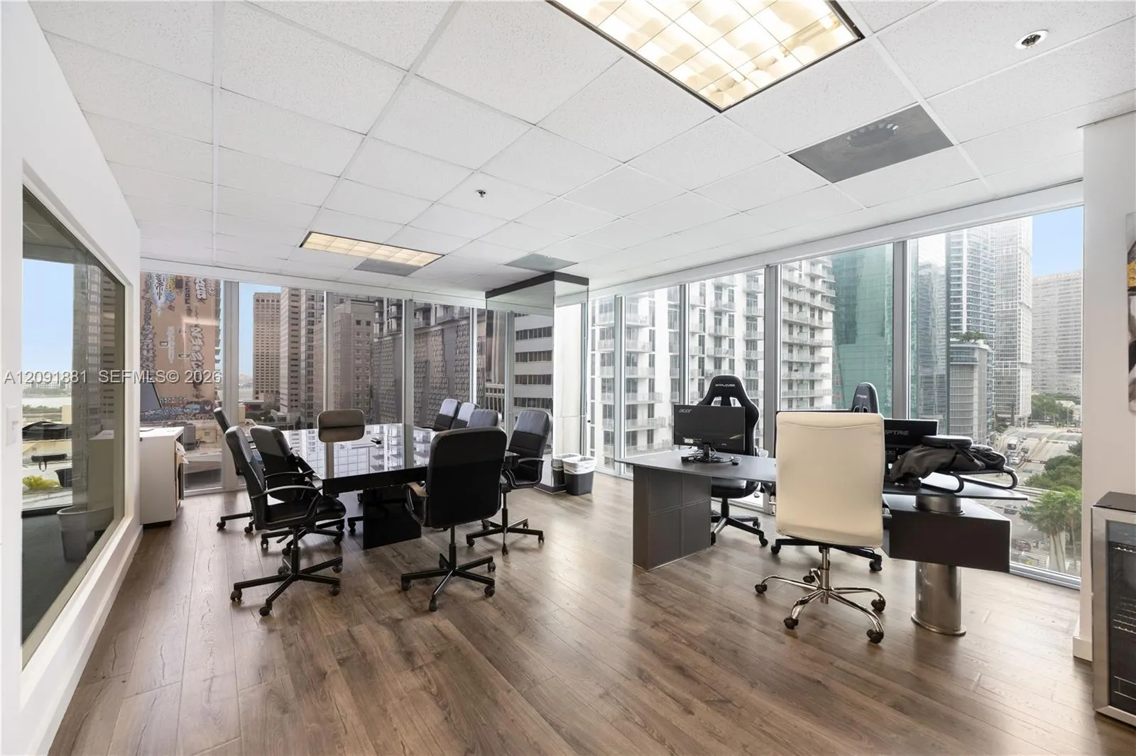 Foto de propiedad en 150 SE 2nd Avenue 1025, Miami, FL 33131 Miami con MLS# 