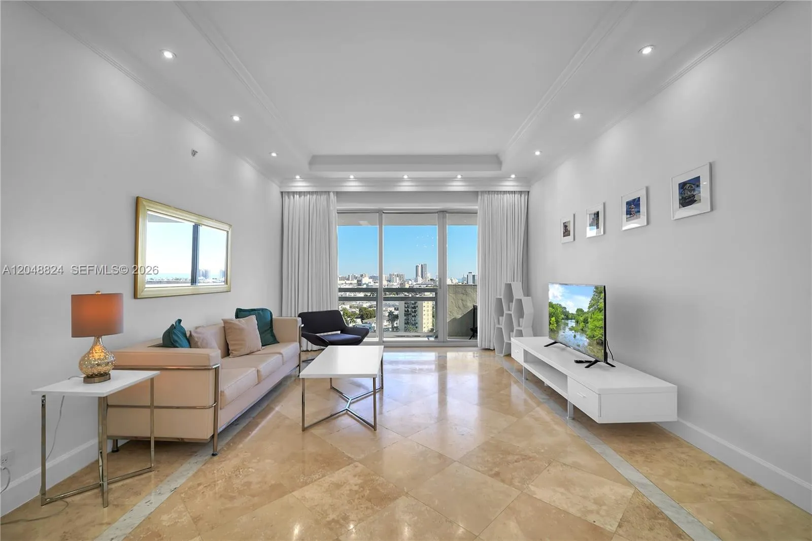 Foto de propiedad en 1500 Bay Road 1512S, Miami Beach, FL 33139 Miami Beach con MLS#