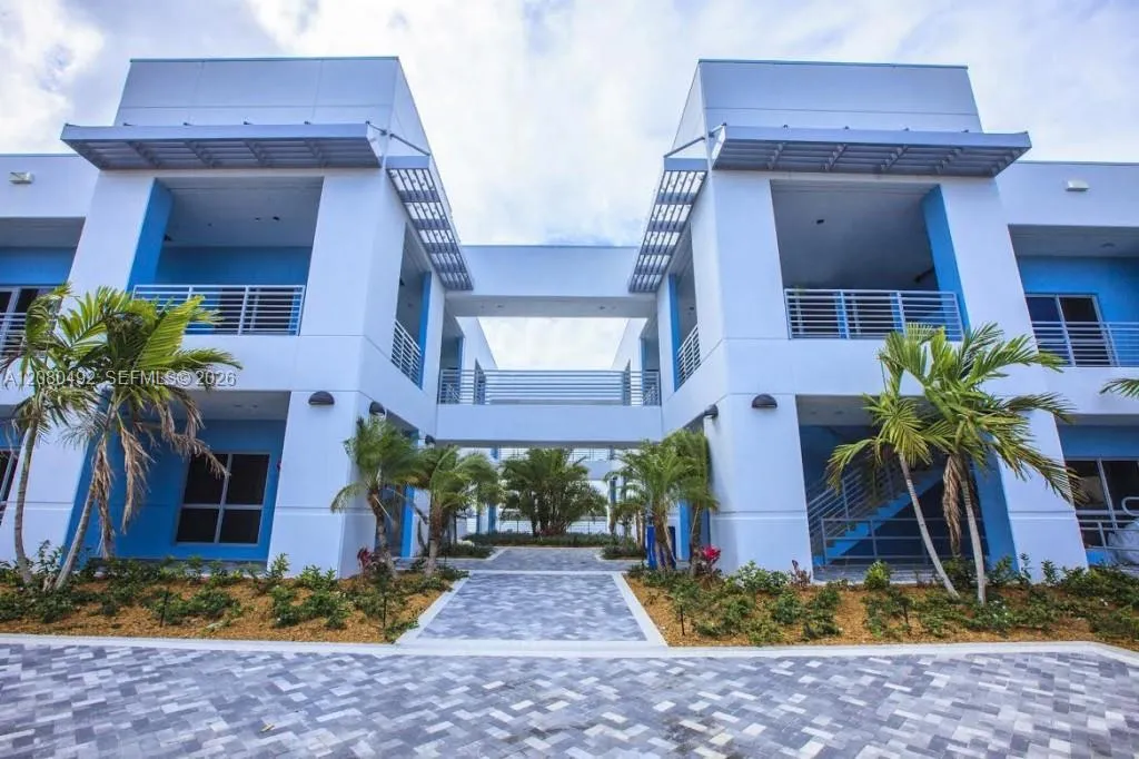 Foto de propiedad en 1500 NW 89th Court 206, Doral, FL 33172 Doral con MLS# 