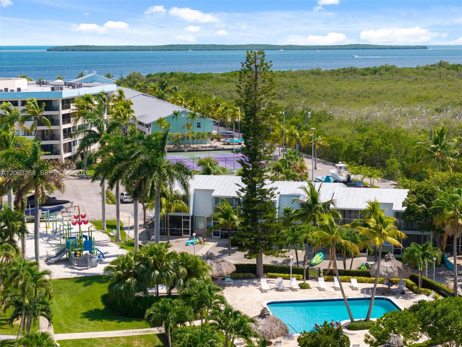 Foto de propiedad en 1500 Ocean Bay Drive A1, Key Largo, FL 33037 Key Largo con MLS# 