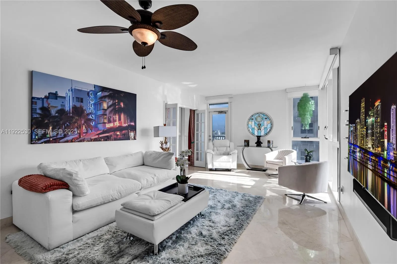 Foto de propiedad en 1500 Ocean Drive 907, Miami Beach, FL 33139 Miami Beach con MLS# 