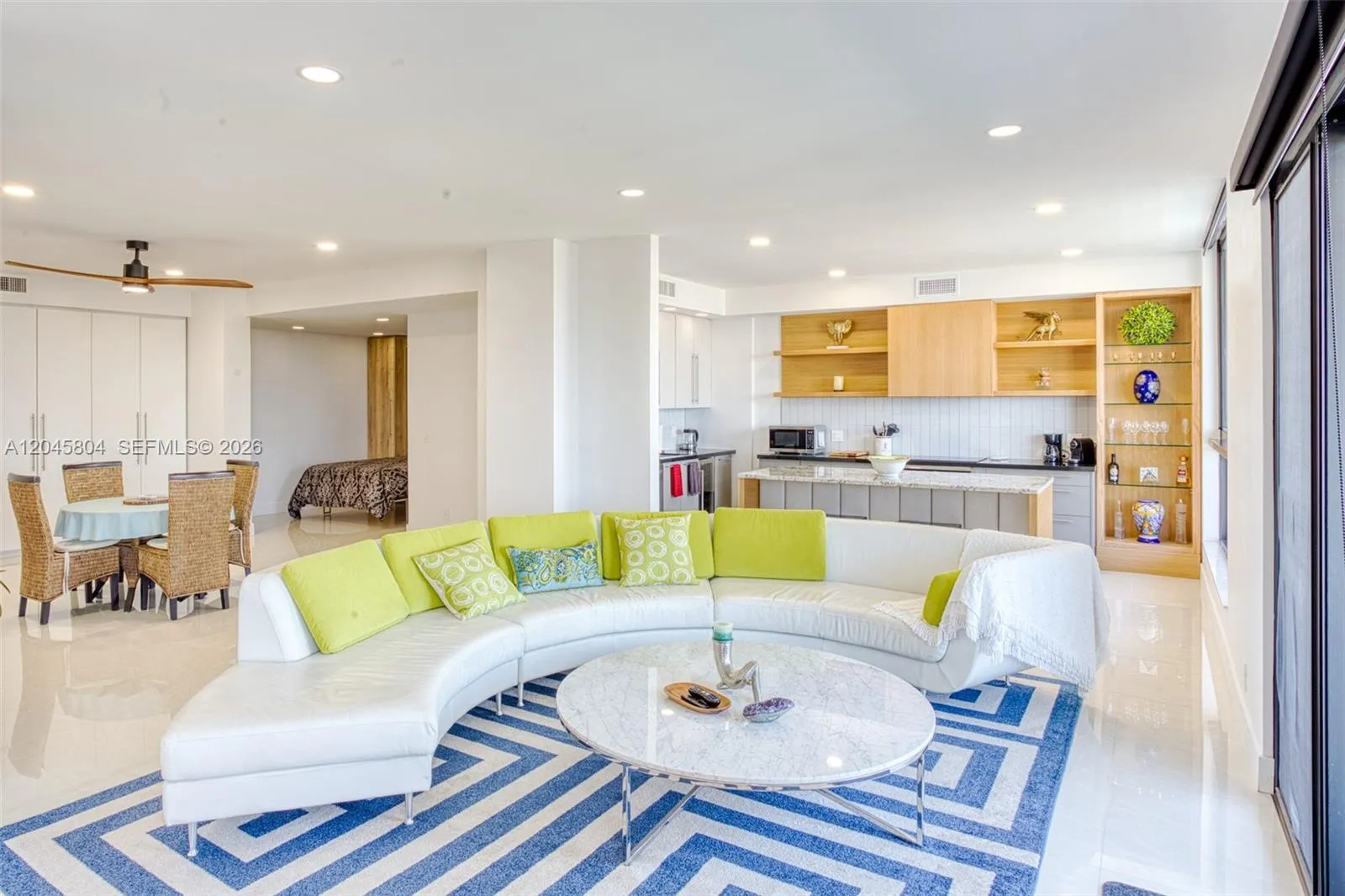 Foto de propiedad en 1500 S Ocean Drive PHE, Hollywood, FL 33019 Hollywood con MLS#