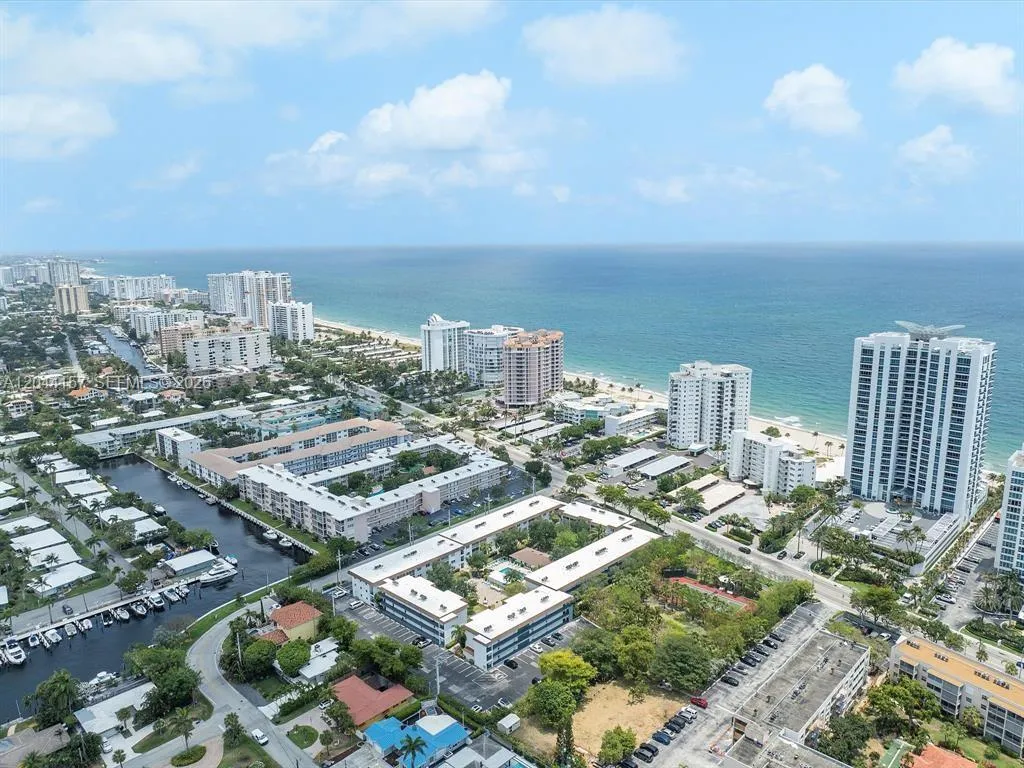 Foto de propiedad en 1501 S Ocean Boulevard 224, Lauderdale-By-The-Sea, FL 33062 Lauderdale-By-The-Sea con MLS# 