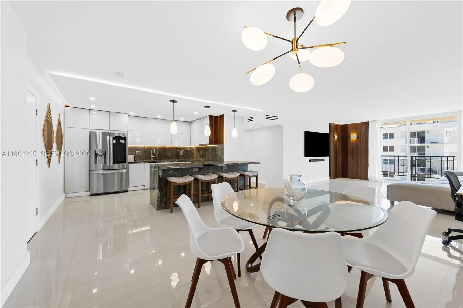 Foto de propiedad en 1501 S Ocean Drive 1005, Hollywood, FL 33019 Hollywood con MLS# 