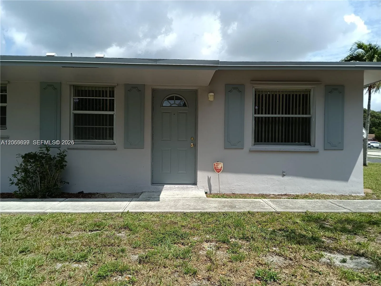 Foto de propiedad en 1502 N 57th Terrace 1502, Hollywood, FL 33021 Hollywood con MLS# 
