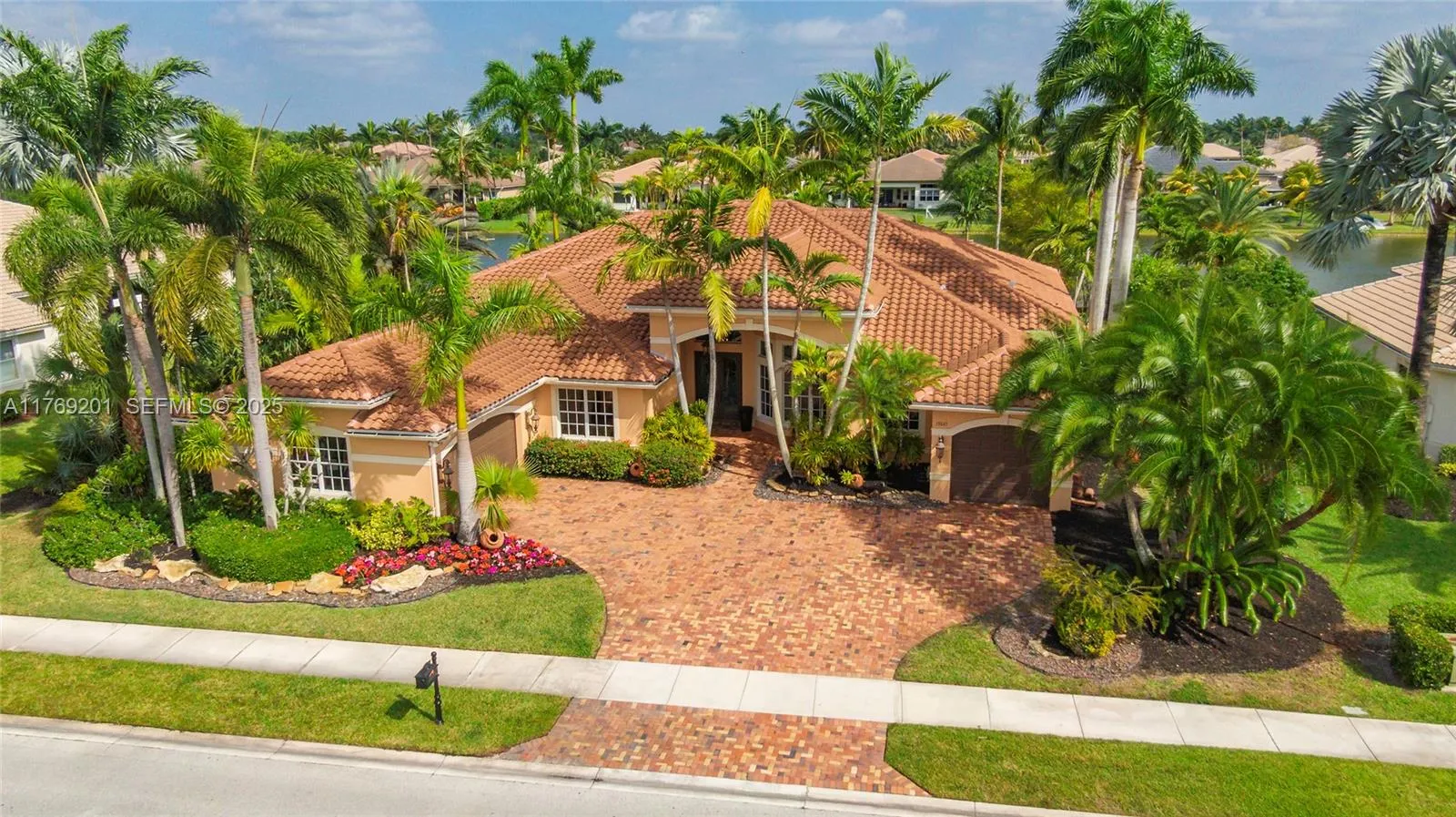 Vendido 15045 SW 37th Street, Davie, FL 33331, Davie, FL 33331