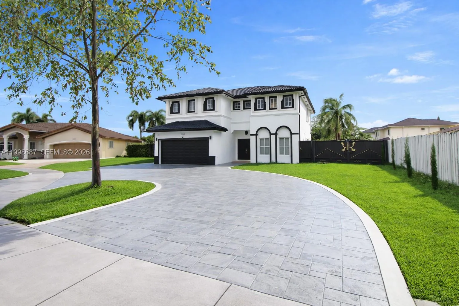 Vendido 15045 SW 38th Terrace, Miami, FL 33185, Miami, FL 33185
