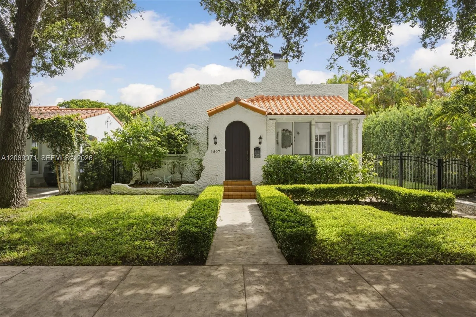 En Venta 1507 Columbus Boulevard, Coral Gables, FL 33134, Coral Gables, FL 33134
