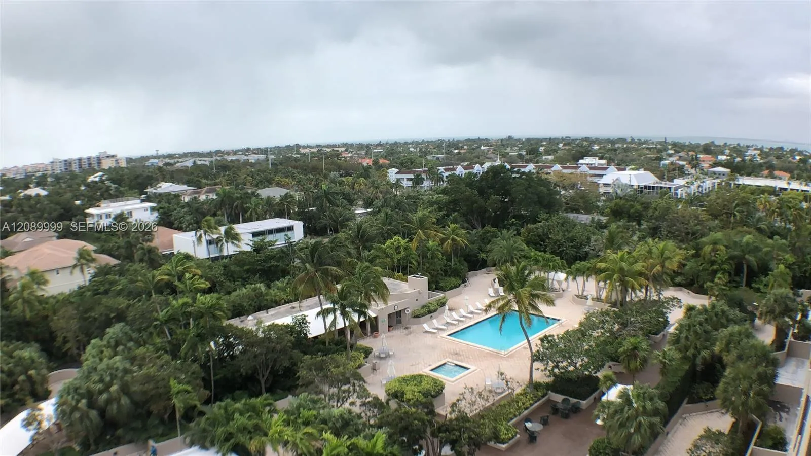 Foto de propiedad en 151 Crandon Boulevard 833, Key Biscayne, FL 33149 Key Biscayne con MLS# 