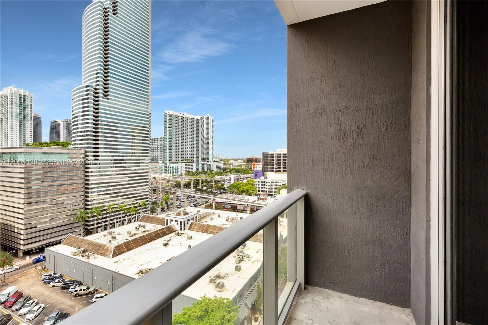 Foto de propiedad en 151 SE 1st Street 1107, Miami, FL 33131 Miami con MLS#