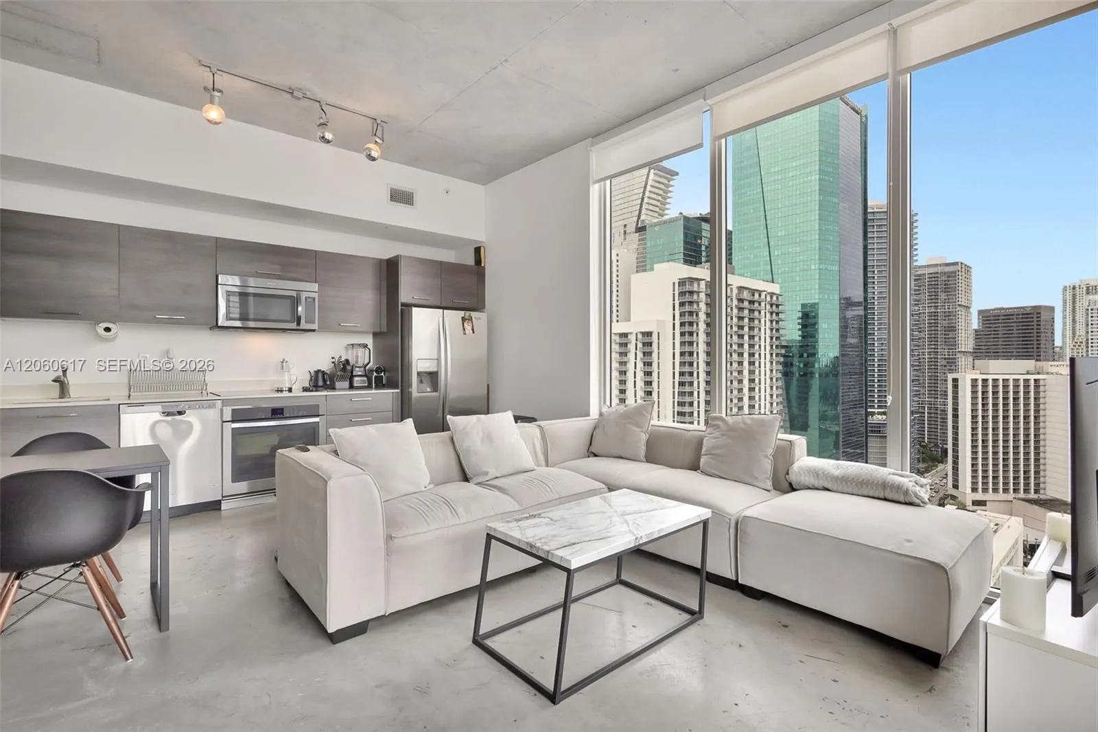 Foto de propiedad en 151 SE 1st Street 2511, Miami, FL 33131 Miami con MLS#