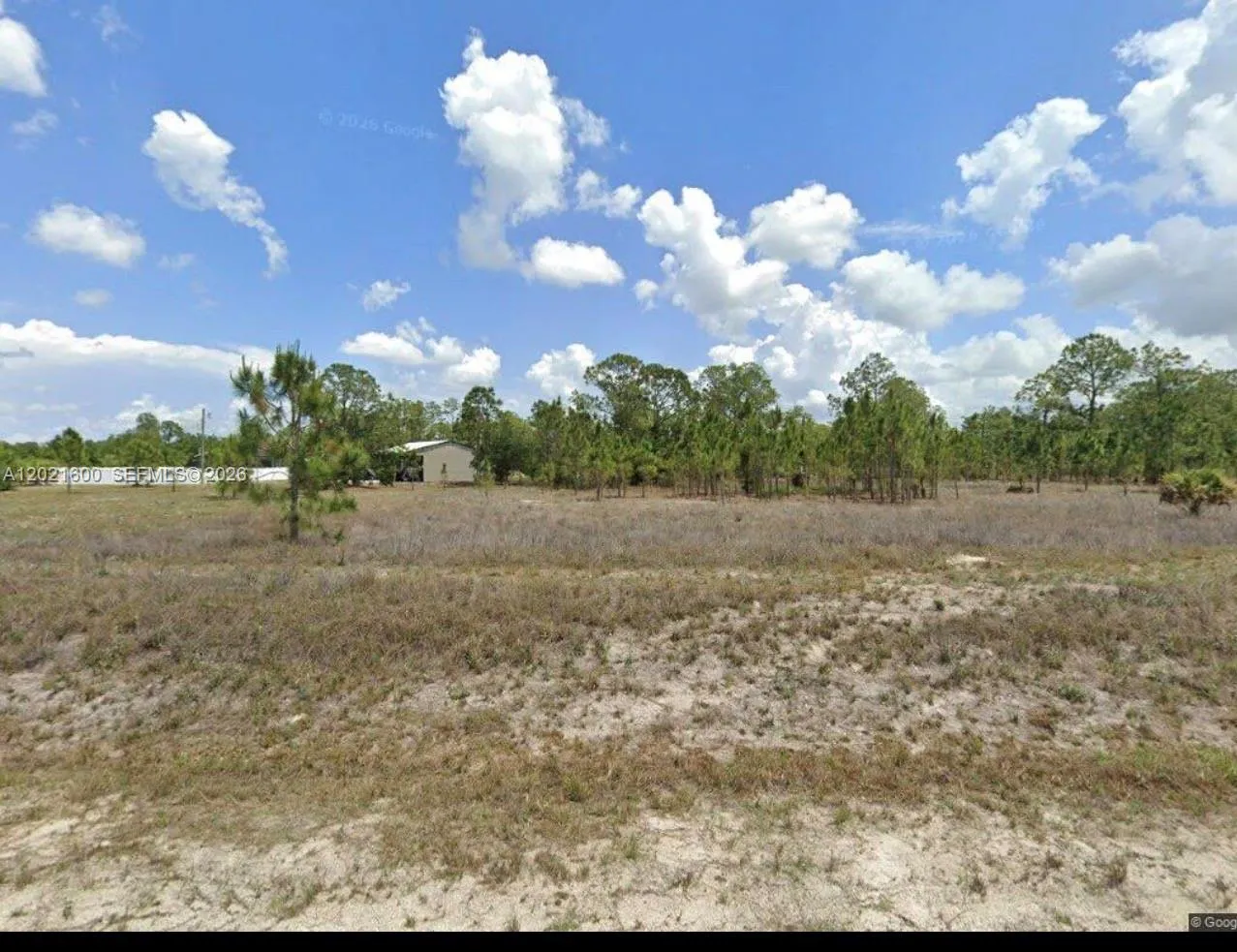 En Venta 1510 Mcarthur Avenue, Lehigh Acres, FL 33972, Lehigh Acres, FL 33972